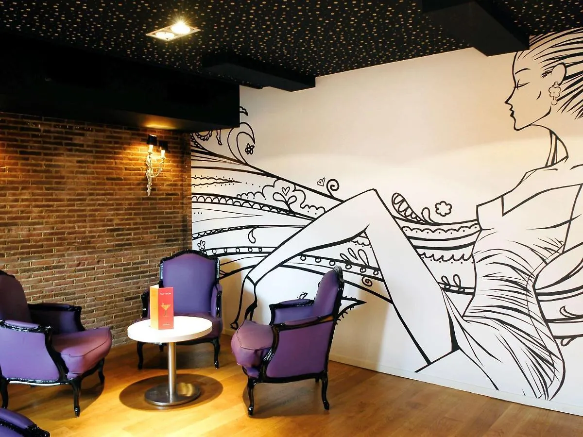 Mercure Hotel Amsterdam Centre Canal District 4*,